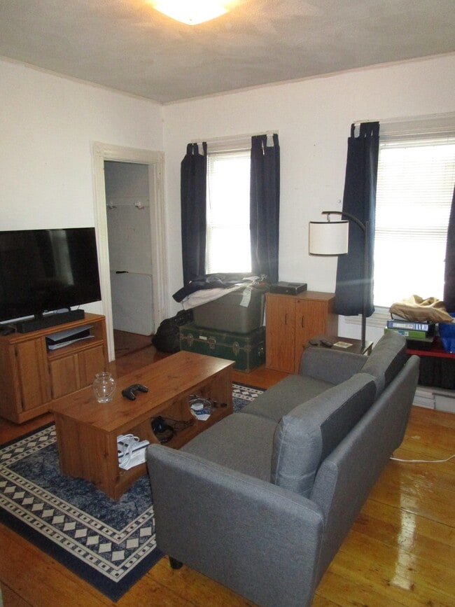 Photo - 5 Peabody St Unit 3