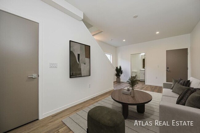 Photo - 2640 S Delaware-5 Unit 5