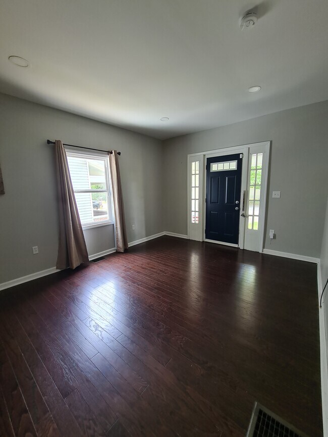 Photo - 4239 Virginia Ave