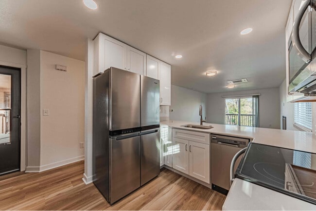 Photo - 6731 Dublin Loop W Unit D