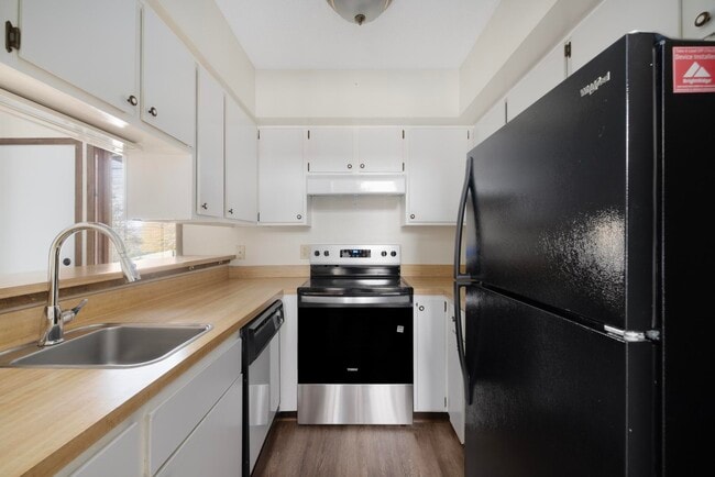 Photo - 15 Beechnut St