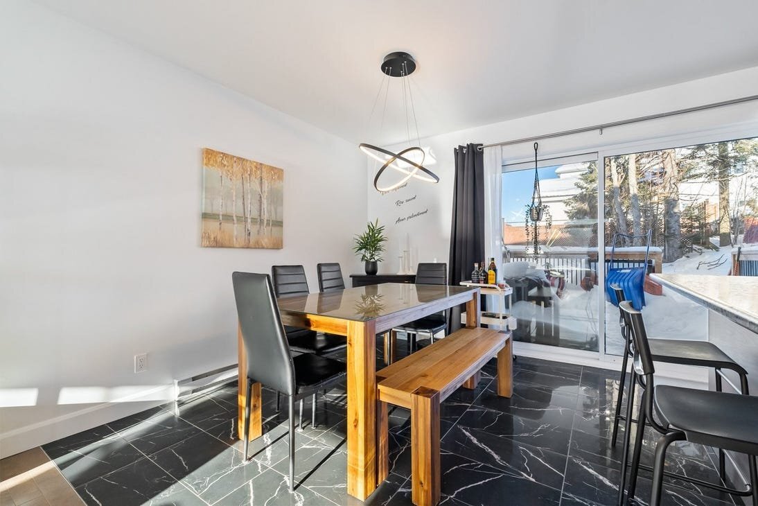 Photo - 914 Main St Unidad 1212