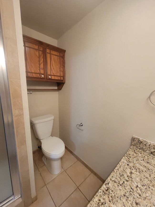 Photo - 813 Waterview Rd