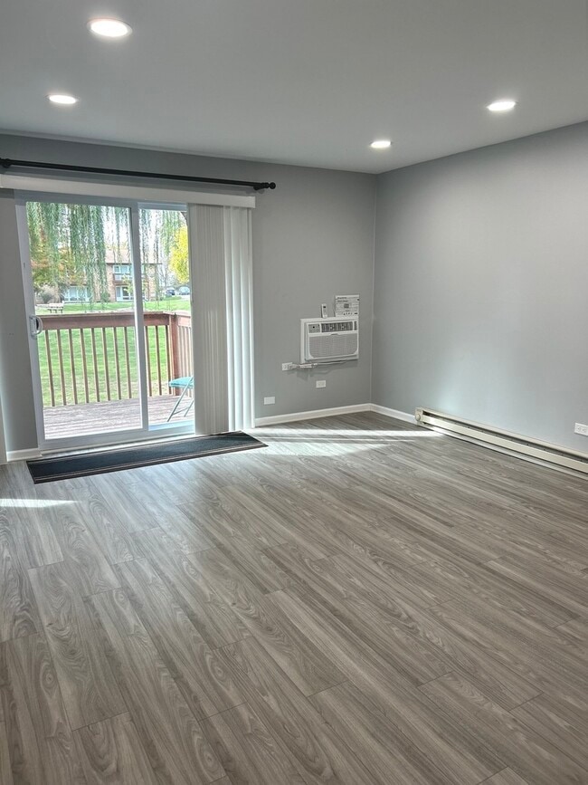 Photo - 4436 Arbor Cir Unidad 4