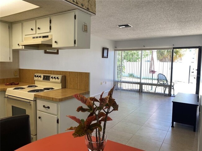 Photo - 4377 Tahitian Gardens Cir