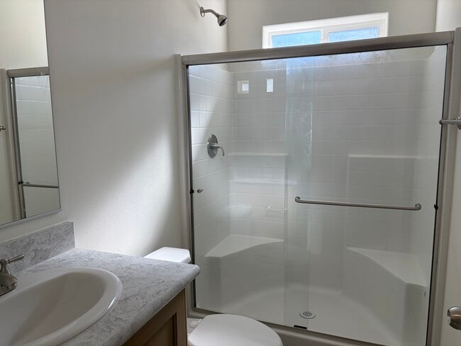 Photo - 2000 E Frontier Ave