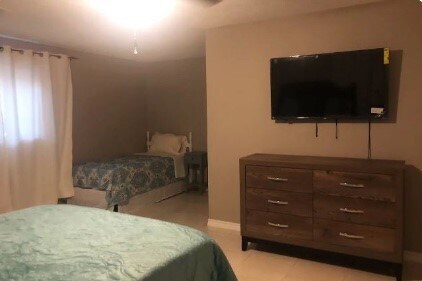 Photo - 711 N Hyannis Port St