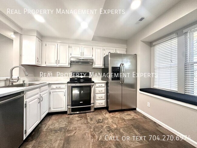 Photo - 2739 Von Thuringer Ct