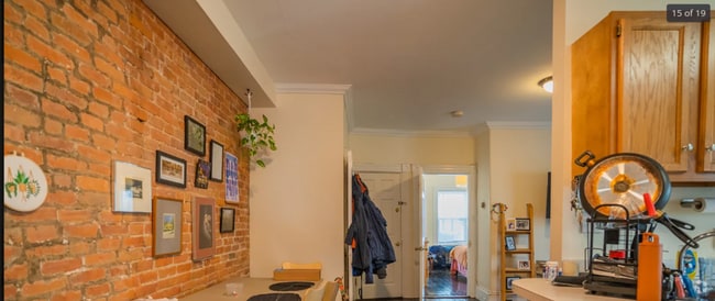 Building Photo - 53 Riverdale St Unit 1 Rental