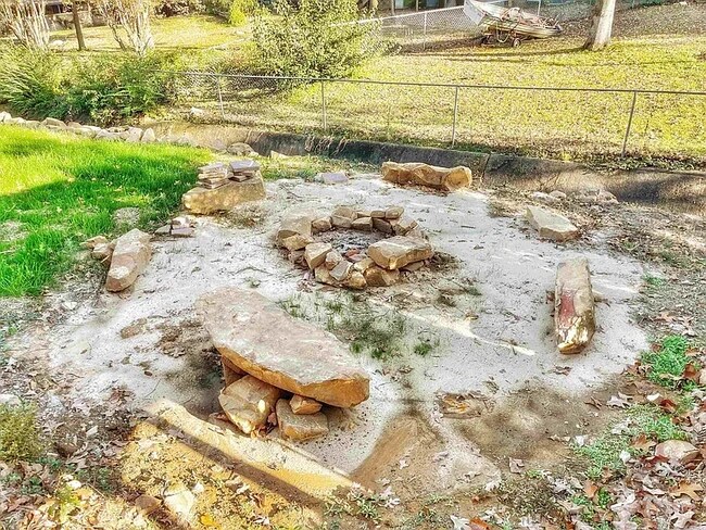 Photo - 4108 Royal Oak Dr House