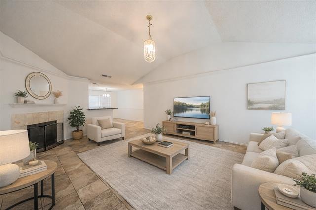 Photo - 808 Blessing Creek Dr