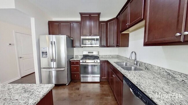 Photo - 7495 Red Mulberry Way