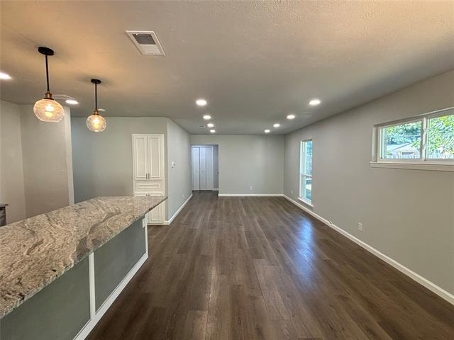 Photo - 1416 Timberlake Cir