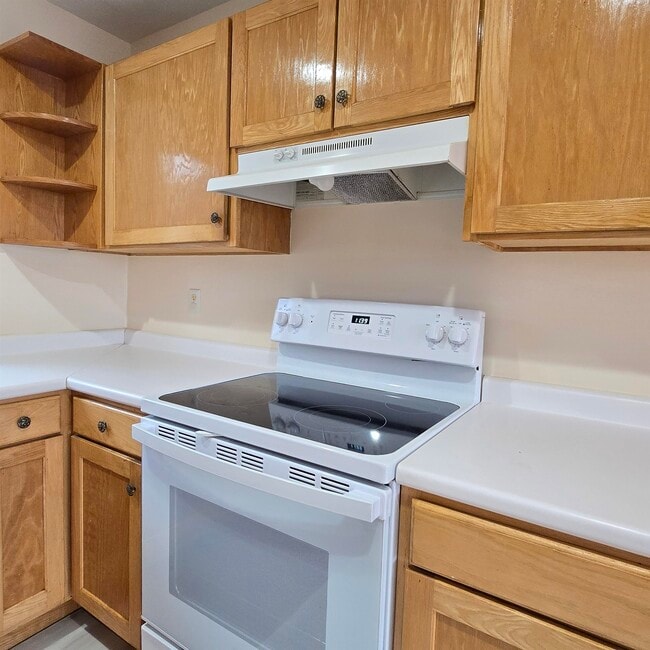 Photo - 126 Range Rd