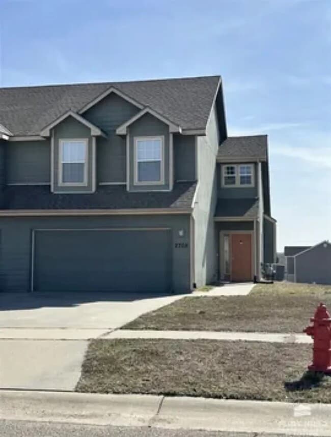 Photo - 2705 Kathie Dr Townhome