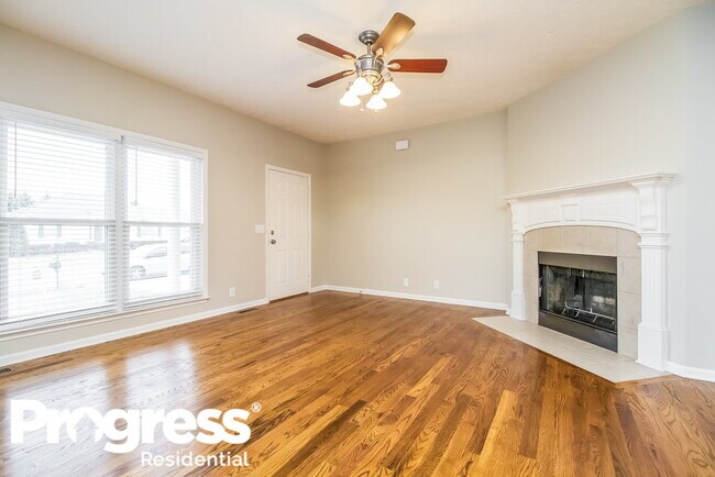 Photo - 2913 Waywood Dr