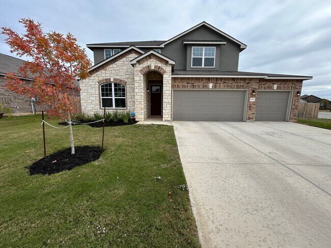 COMING SOON!! Beautiful 2-Story 4 Bedroom ... - COMING SOON!! Beautiful 2-Story 4 Bedroom ... House