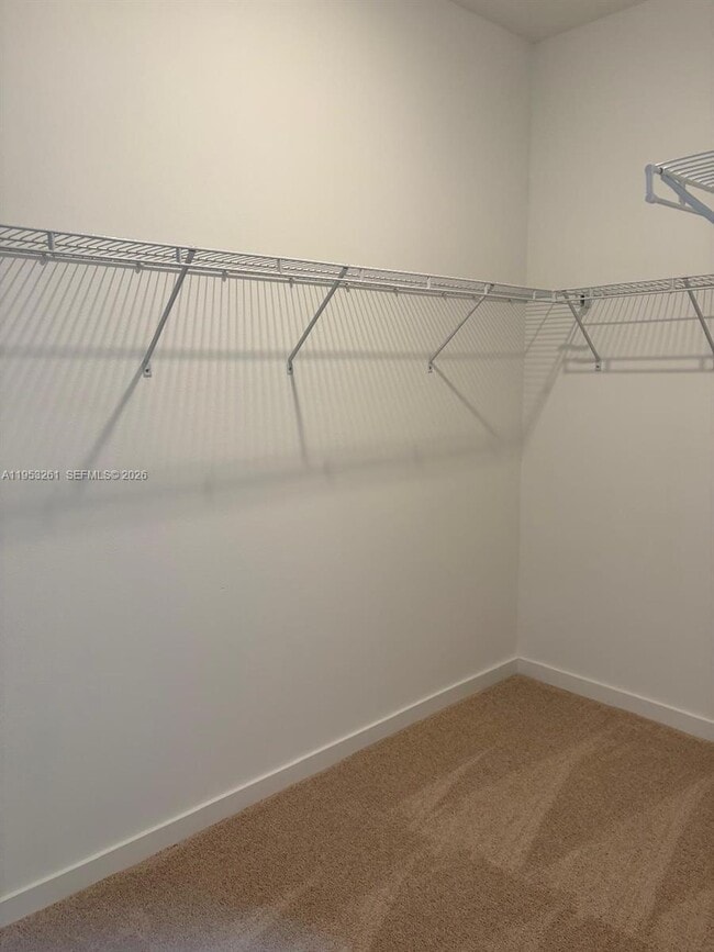 Photo - 609 W Davis Pkwy