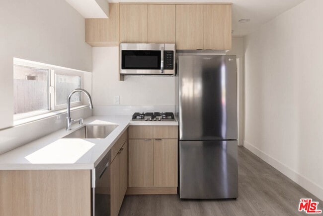 Photo - 5456 Barton Ave