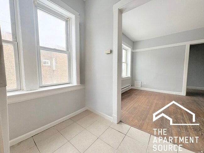 Photo - 6228 S Western Ave Unit 304