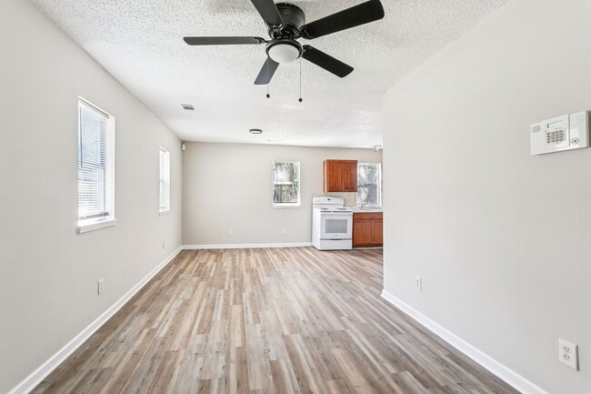 Photo - 206 Sunset Dr Unidad B