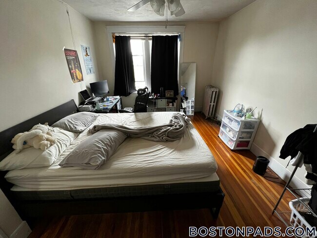 512 Cambridge St Unit 4