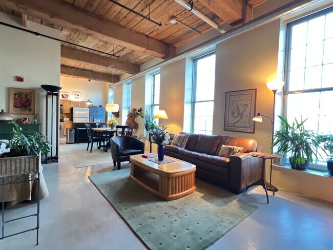 Photo - 35 Riverwalk Way Unit R114