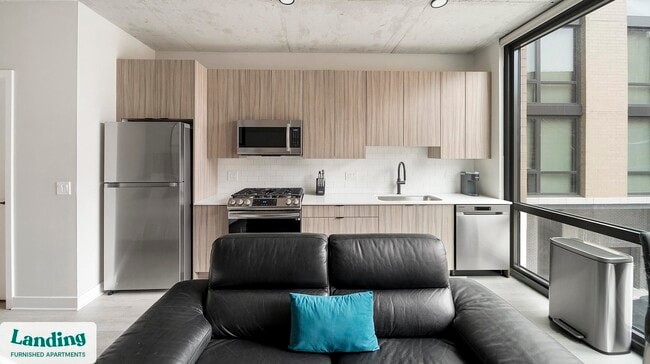 Photo - 4611 N Broadway Unit 205.1405806