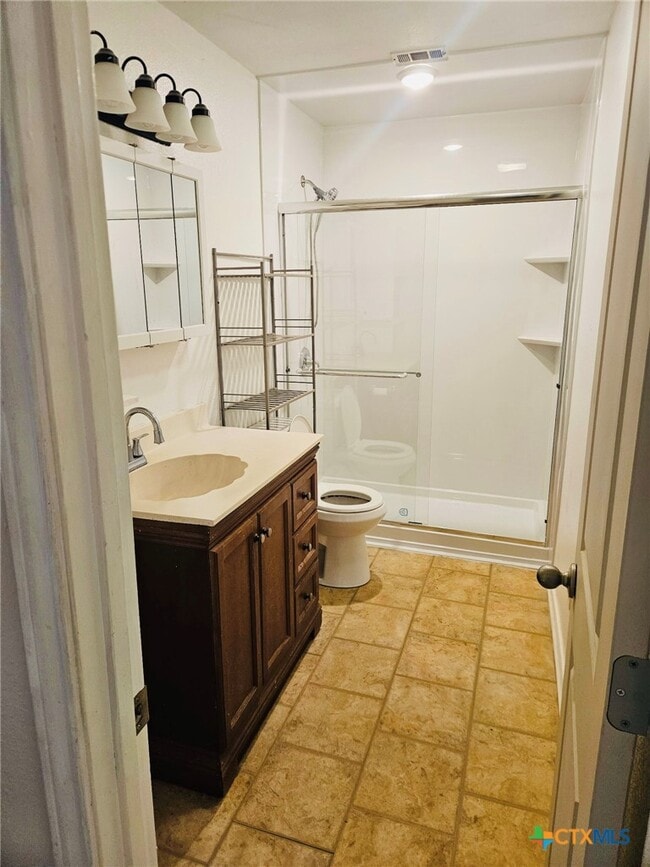 Photo - 104 Plains St