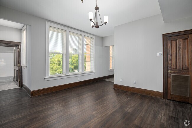 2BR, 1BA - 1,145SF - Living Room
