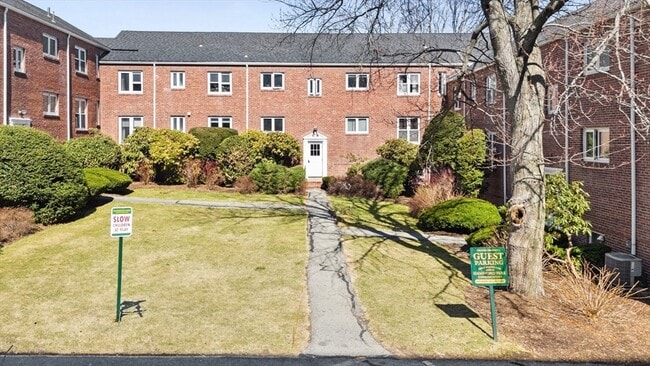 Photo - 130 Boylston St Unit 3