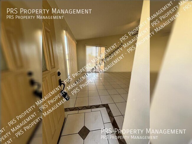 Photo - 1831 W Derringer Way