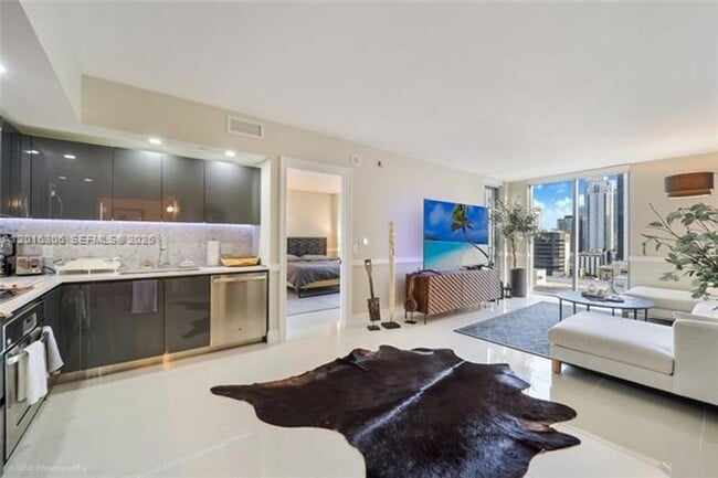 Photo - 31 SE 6th St Unit 31 SE 6th St # 2207