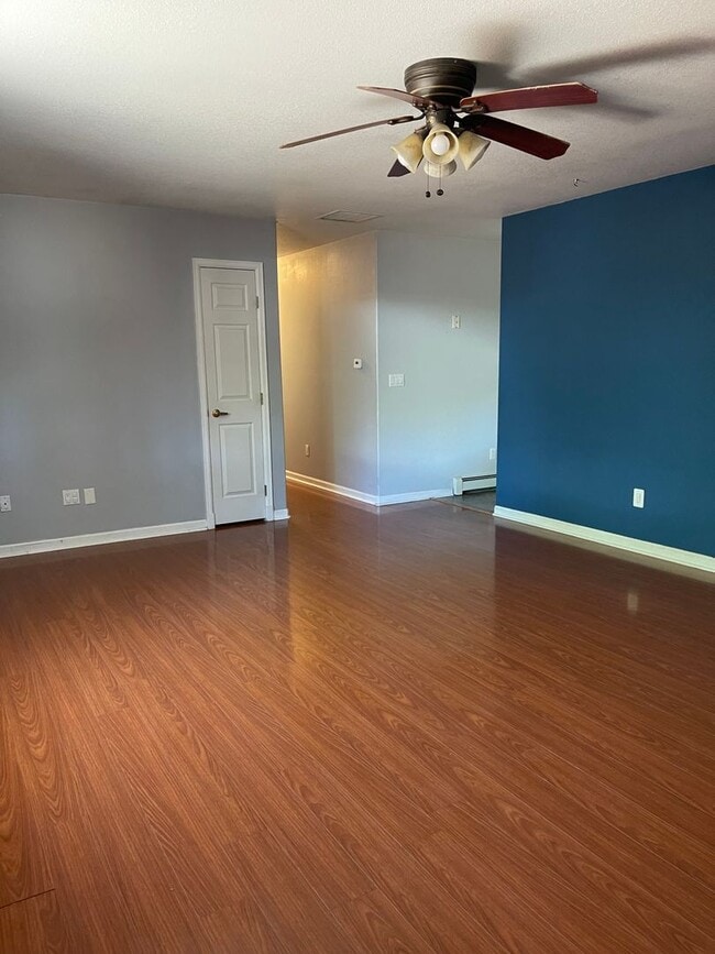 Photo - 3 Bedroom Home with Shop