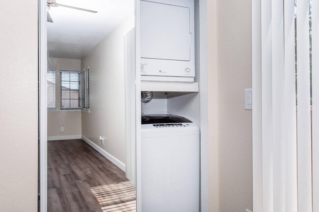 Foxwood Apartment Homes