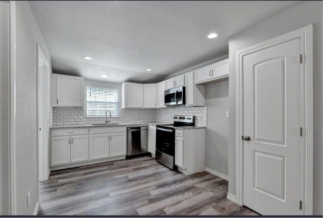 Photo - 1104 Evans St