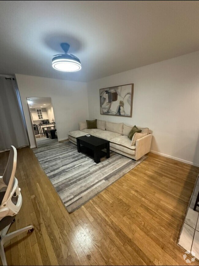 Building Photo - 52 Yonkers Terrace Unit 5N Rental