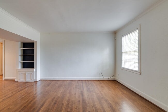 Photo - 1885 Peabody Ave Unidad 3