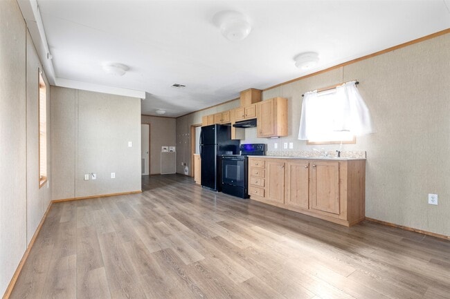 Photo - 760 Blueberry Rd