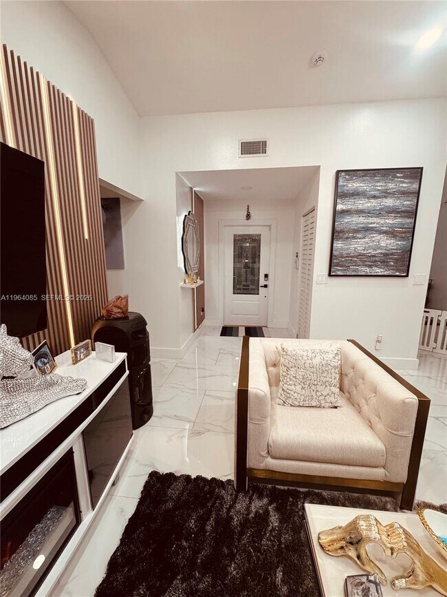 Photo - 11761 NW 12th St