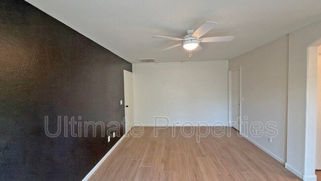 Photo - 8811 W Hammond Ln