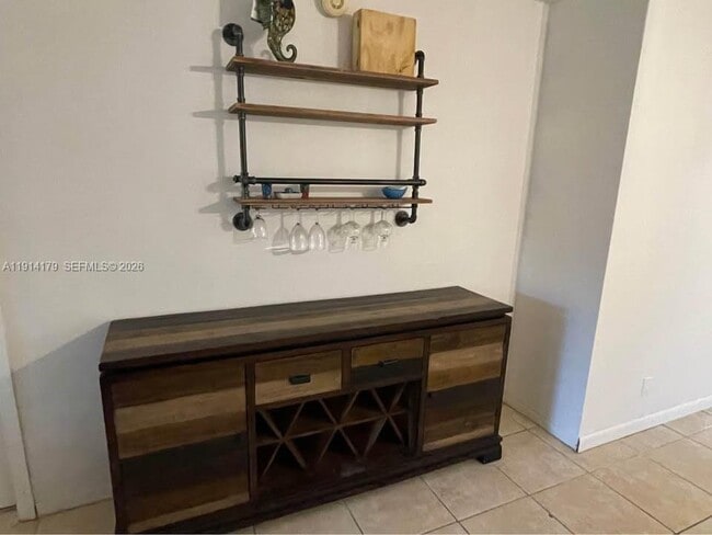 Photo - 4500 N Federal Hwy Unidad 102A