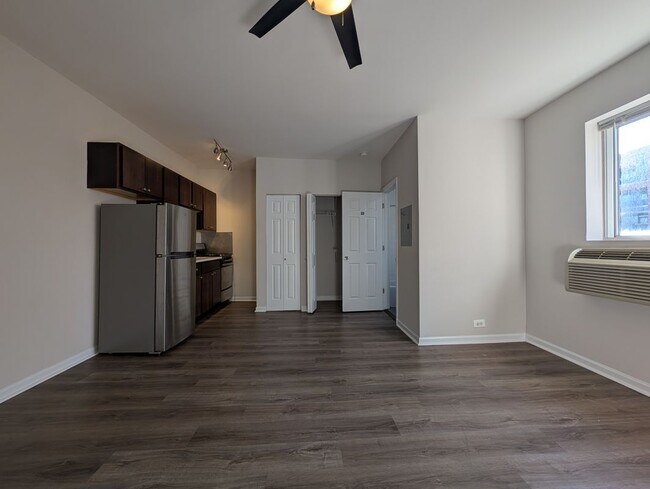 Photo - 1627 N Humboldt Blvd Unit 4F