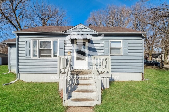 Building Photo - 3905 Ford St