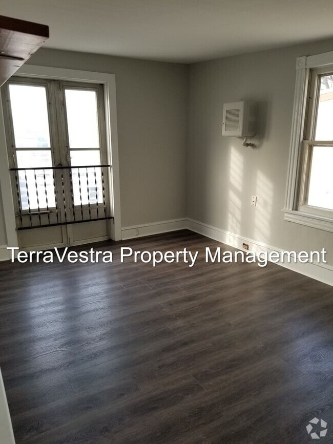 Building Photo - 30 S Main St Unit B Rental