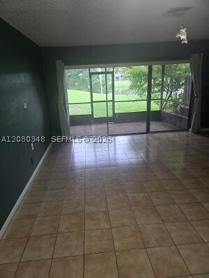 Photo - 3313 Carambola Cir S