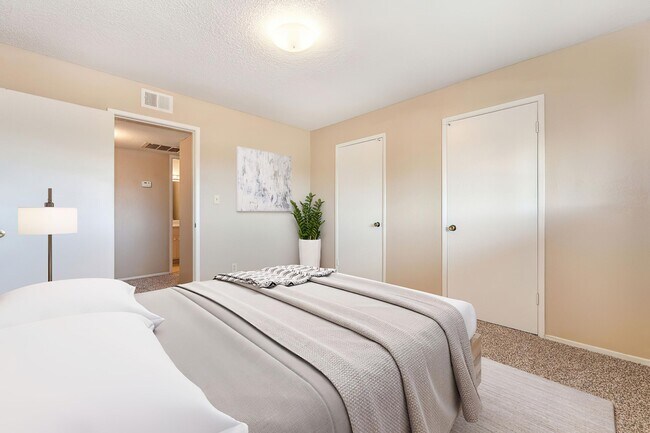 Dry Creek Village Apartments