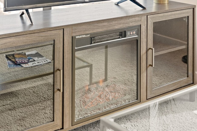 Photo - 1320 1st St SE Unit SI ID1345827P