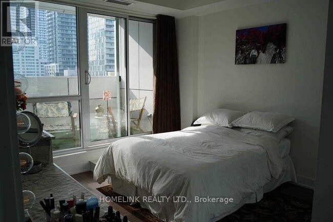 Photo - 318 Richmond St W Unité 1106