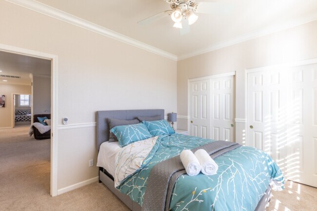 Photo - 3823 Louis Krohn Dr